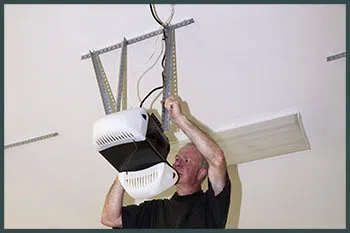 Two Guys Garage Doors Lavon, TX 469-701-2490 - serv-cont-open-gr-43m